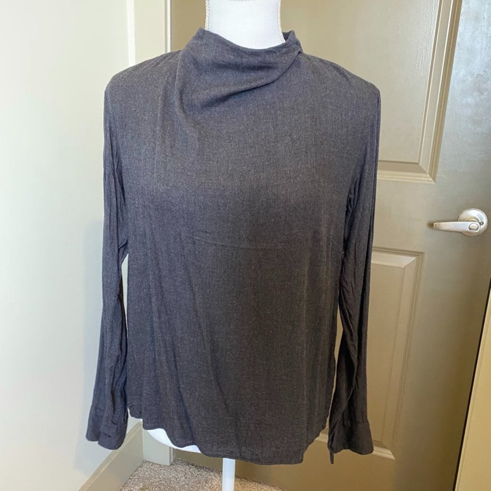 UNIQLO | Women's Grey Mock-Neck Top